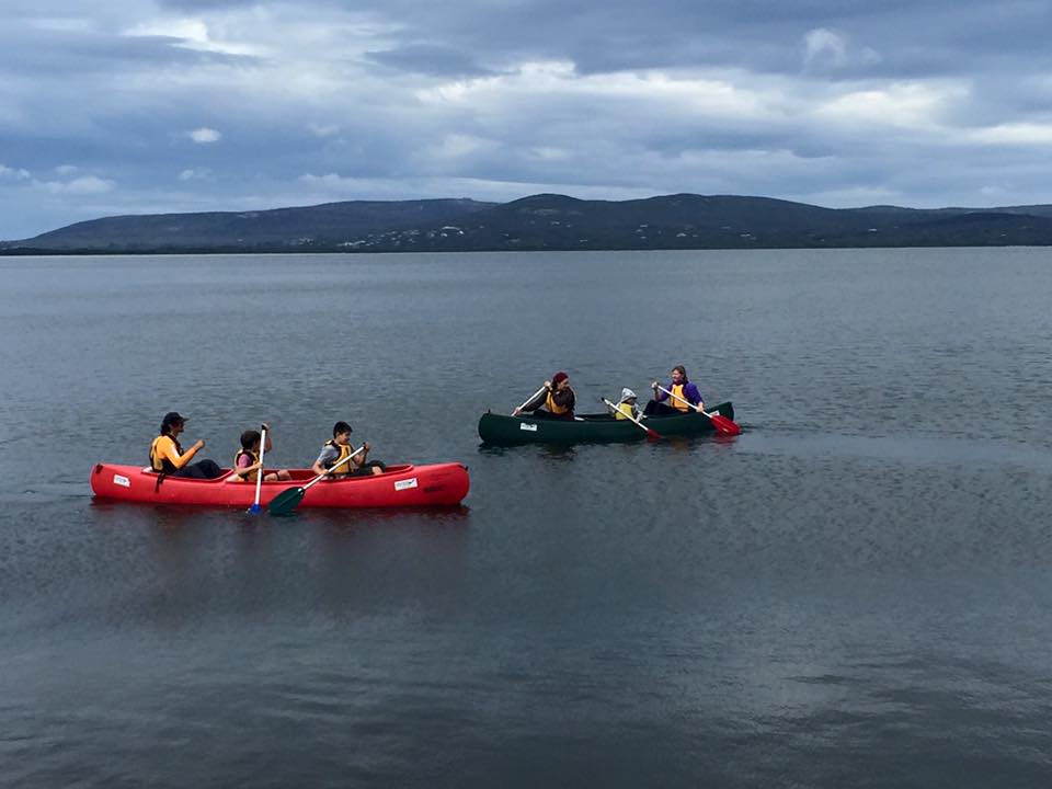 canoeing-at-camp-quaranup——family-camp